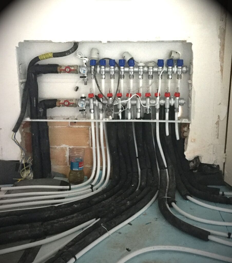 Instalación de colector suelo radiante en haro, anguciana, casalarreina